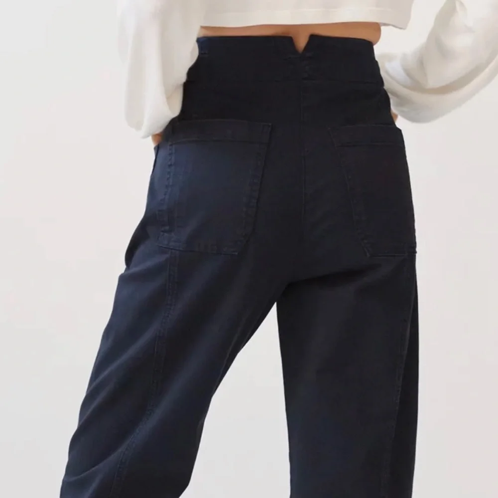 SOLD - Anthropologie Maeve High-Rise Slim Curved Sailor Pants in Navy Blue - Picture 6 of 14